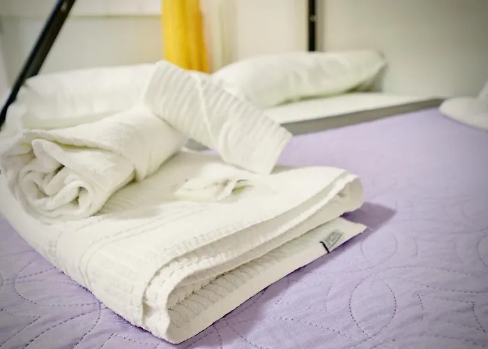 Dimora Sottoripa 7 - Di Fronte All'acquario - Genovabb It * Janov