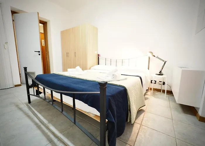 Dimora Sottoripa 7 - Di Fronte All'acquario - Genovabb It